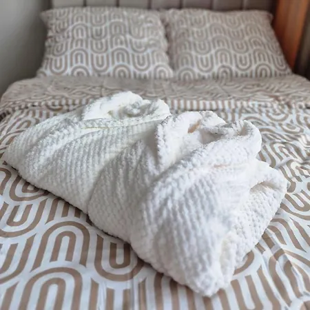 Hanza Tower - Pool And Spa, No 601 Apartamento